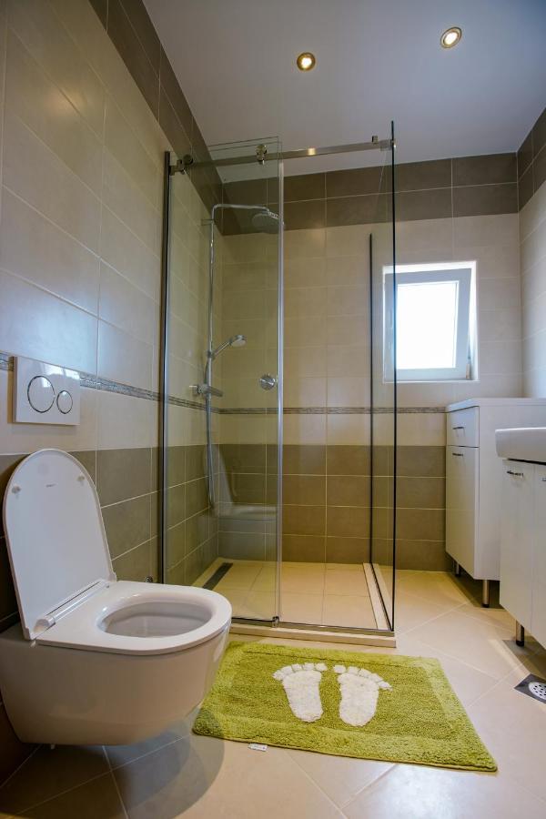 Ferienwohnung Maslina & Lavanda Podstrana Exterior foto