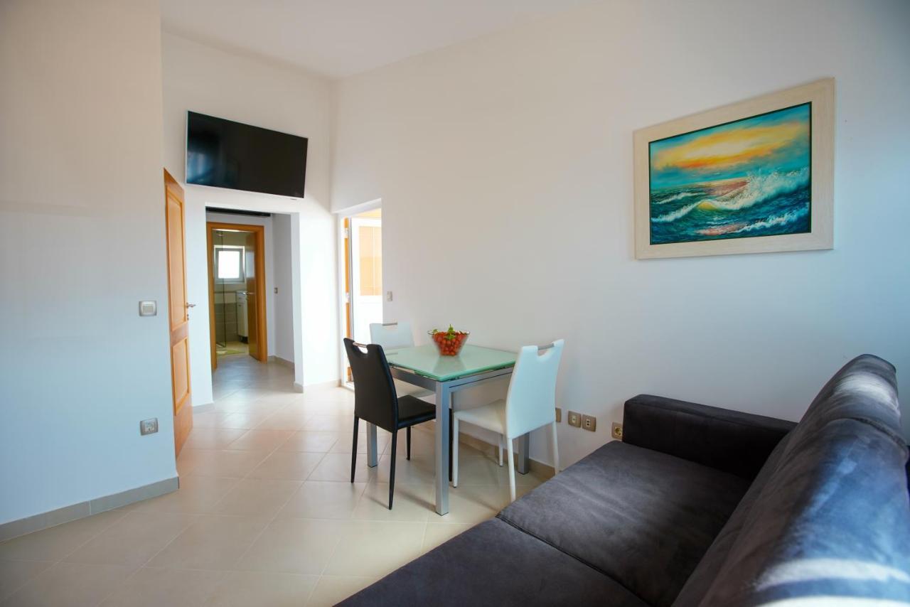 Ferienwohnung Maslina & Lavanda Podstrana Exterior foto