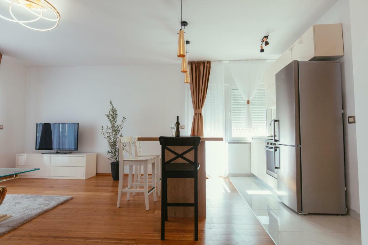 Ferienwohnung Maslina & Lavanda Podstrana Exterior foto
