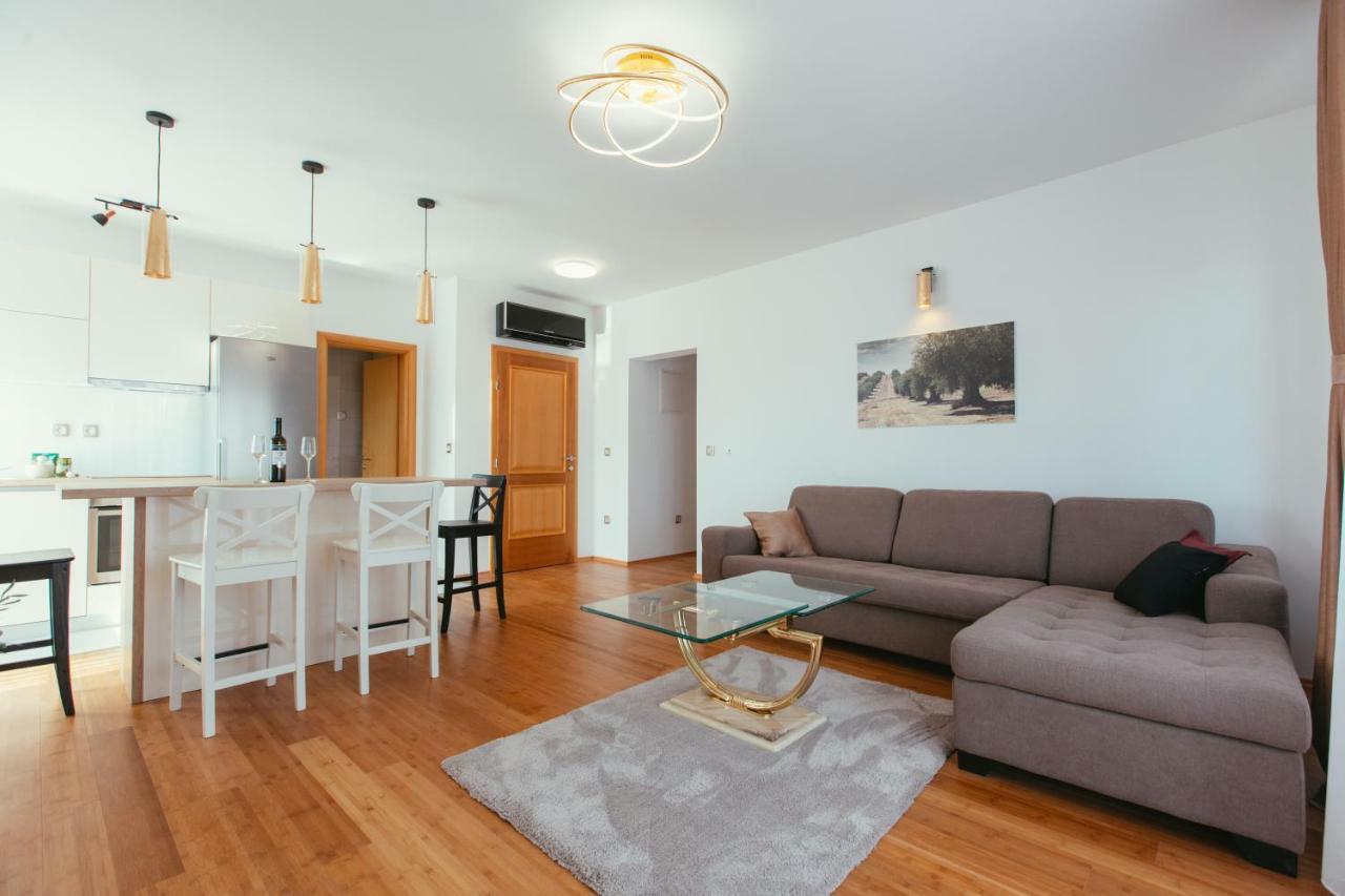 Ferienwohnung Maslina & Lavanda Podstrana Exterior foto
