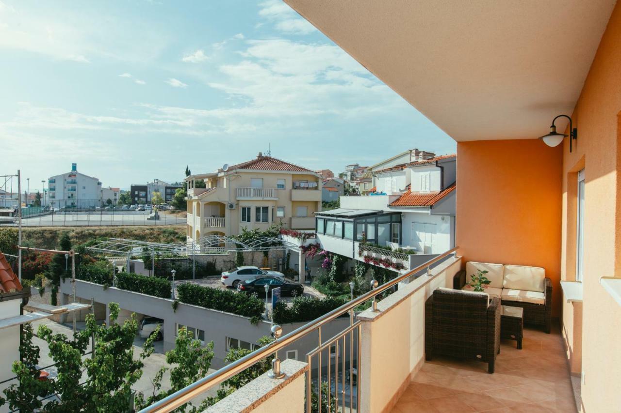 Ferienwohnung Maslina & Lavanda Podstrana Exterior foto