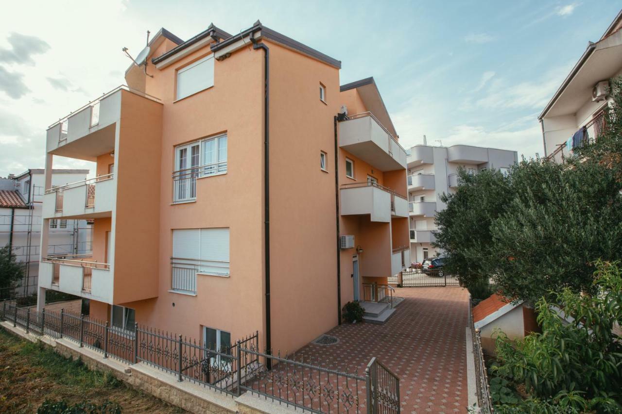 Ferienwohnung Maslina & Lavanda Podstrana Exterior foto